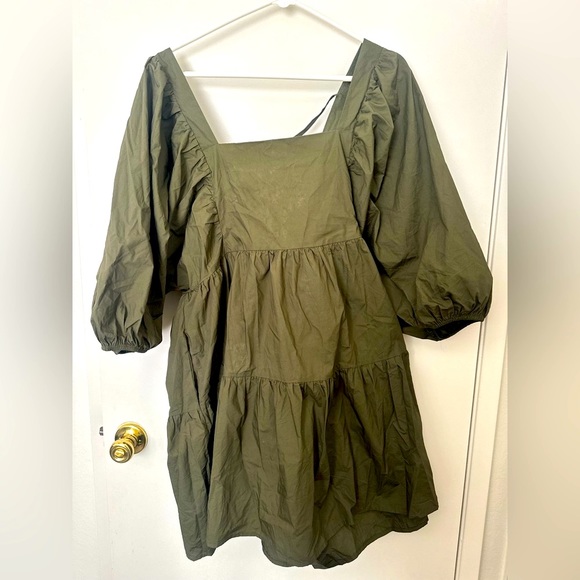 Olive green dress - Picture 1 of 6